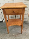 Vintage Whitney Furn co solid wood nightstand end table with one drawer