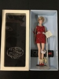 Franklin Mint 1998 Christmas edition Diana Princess of Hearts 16 inch porcelain doll W/COA 3799/5000