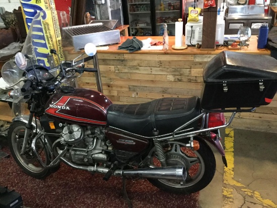 1978 Honda CX500 Twin motorcycle; needs gas tank cleaned out, carbs rebuilt, battery, as is