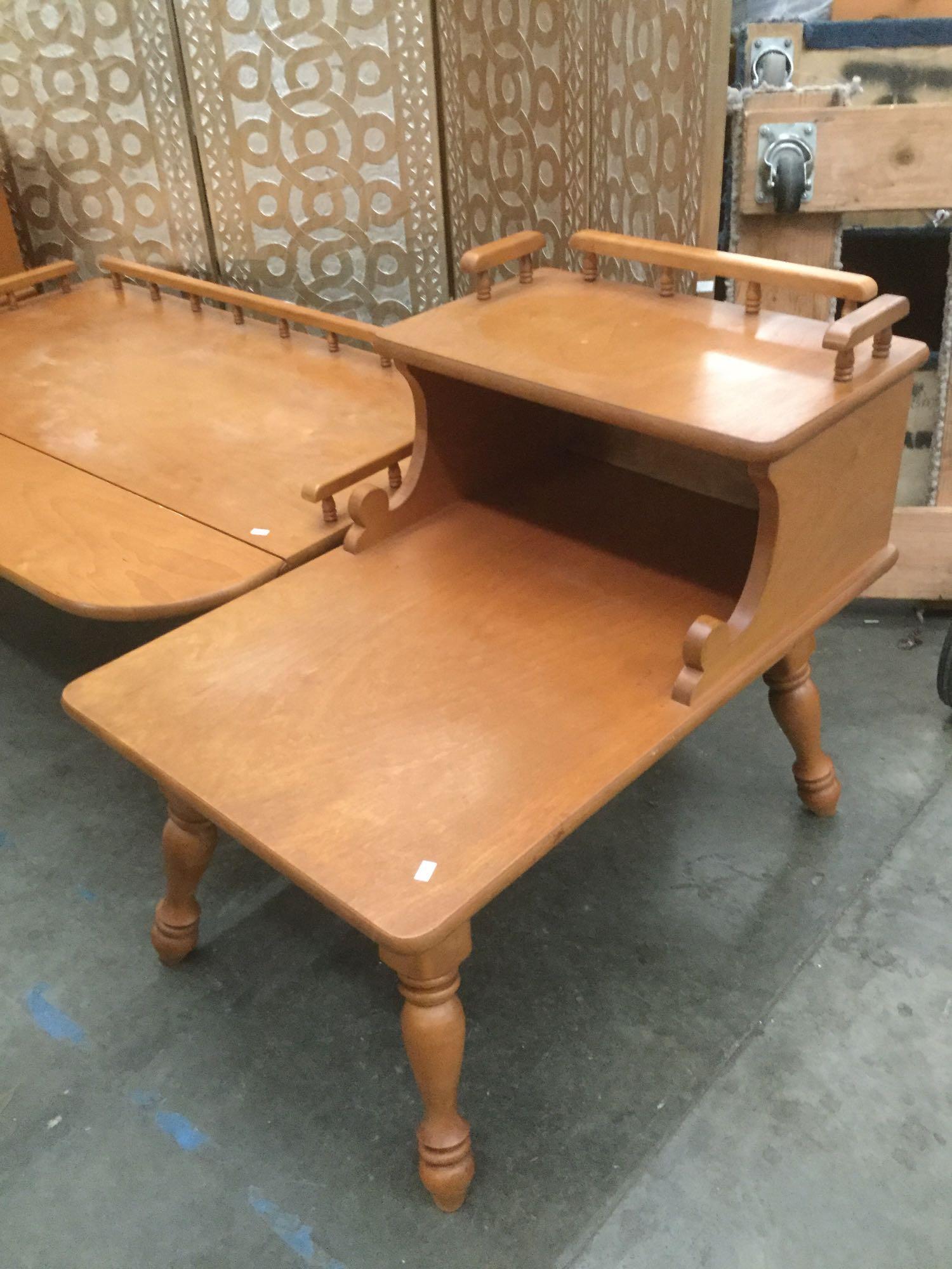 B. P. John Furniture End Table PFS テーブル B. P. John Furniture End Table PFS テーブル