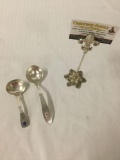 2 vintage hand hammered sterling silver spoons, approx. weight is 100 grams