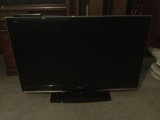 Sharp Aquos 52 inch tv, Model LC-52D43U. Tested, works. Includes remote