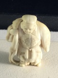 Vintage natural carved Japanese Netsuke, 2 inches tall
