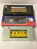 3x G scale boxcars -Aristocraft Santa Fe Gene Autry Observation Car, Ro Trains Santa Fe Boxcar, etc