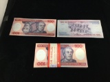 Bundle of 100 Uncirculated Brazilian 100 cruzeiros in sequential order from 1985