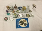 Lot of 21 art glass paperweights with glass paperweight book - see pics various design and sizes