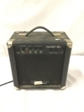 Silvertone Smart III S Guitar amp. Comes with 1/4 inch cable. Tested and working