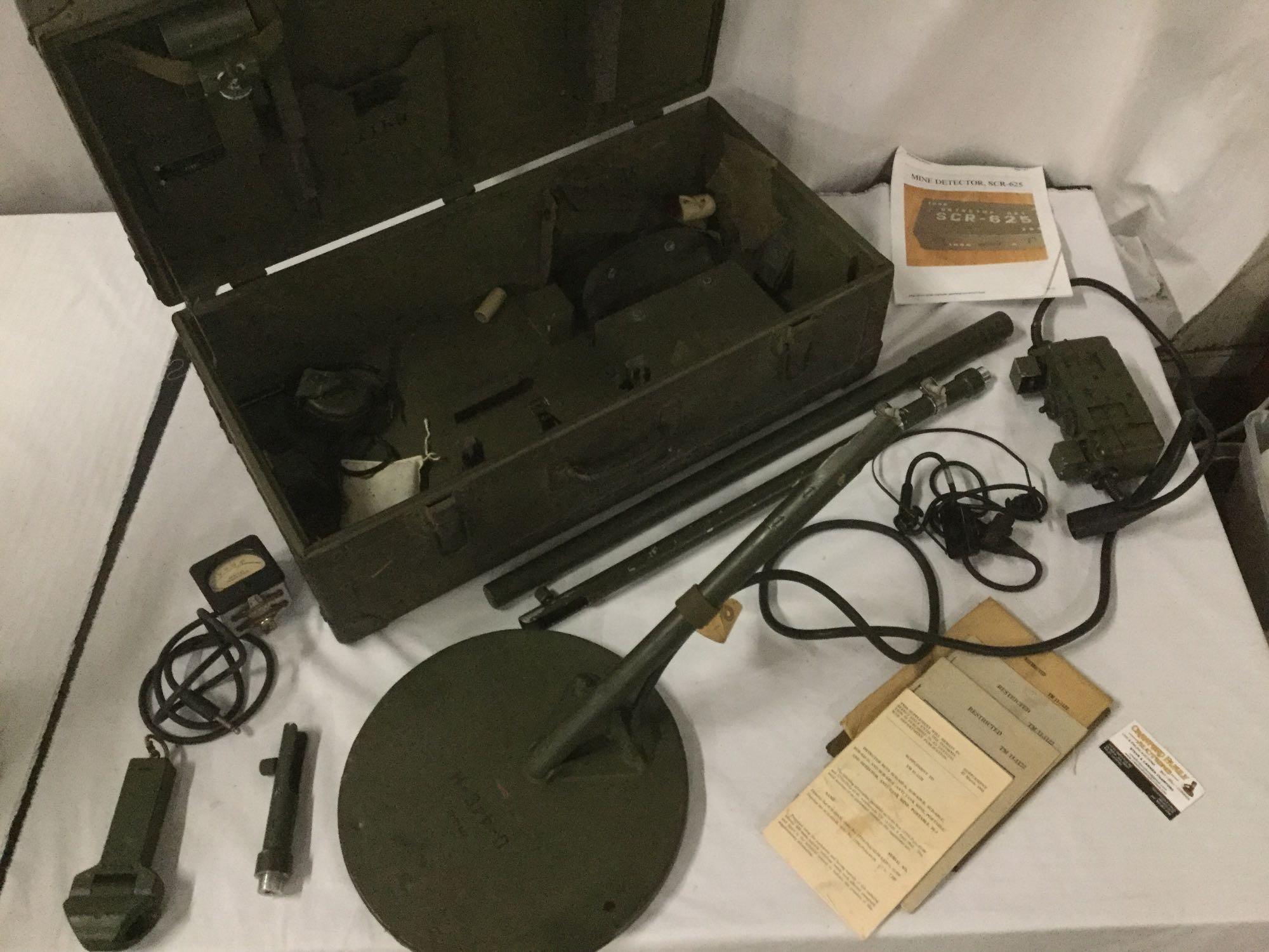 1945 Detector Set SCR-625-H - U.S. Army Signal | Proxibid
