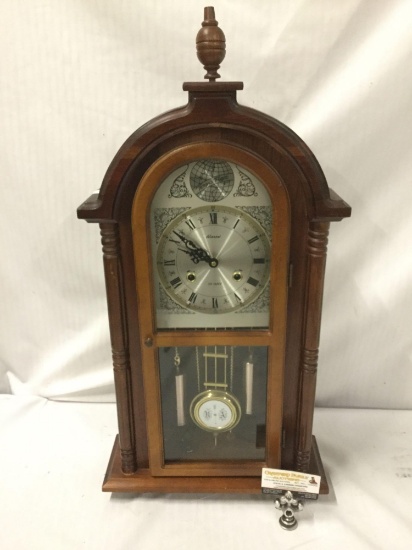1978 Alaron 31 day Mantle clock - has some damage as is see pics