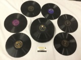 Lot of 35 sleeveless 78 rpm shellac records. Mills brothers, Lawrence welk, guy Lombardo, bing