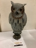 Sport Plastic yard owl, made in Italy, approx 16x7 inches