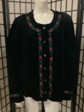 Karen Scott Black velveteen ladies top trimmed in red embroidered poinsettias, made in India, size