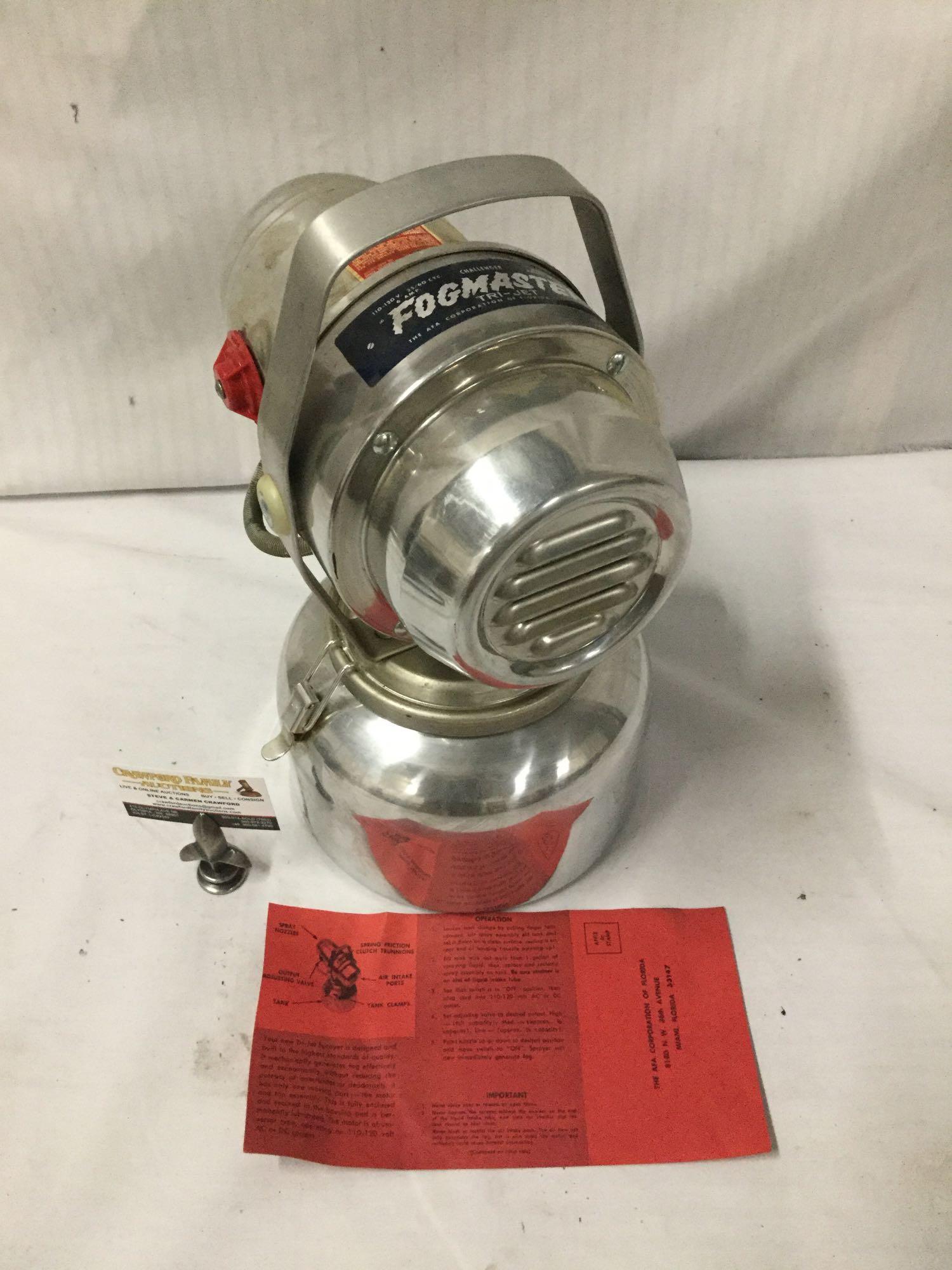 Vintage challenger fogmaster 6208 Tri-Jet fog | Proxibid