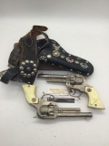 Pair of vintage 1950-1955 Hubley Texan Jr nickel finish cap gun revolver pistols w/ holster!