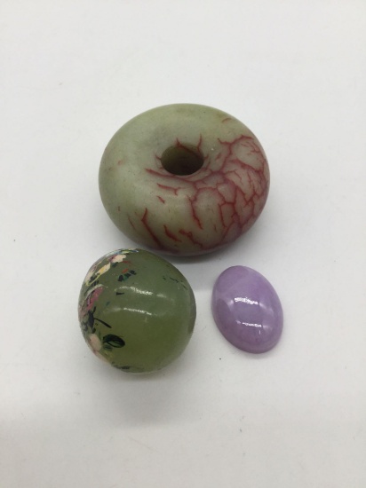 3 jade pieces incl. hand painted jade egg, rare purple/pink jade stone & green jade pendant