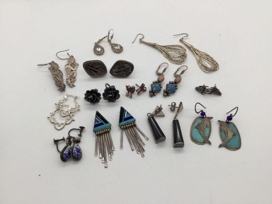 13 pairs of sterling silver earrings incl. Native American pcs, turquoise, liquid silver etc