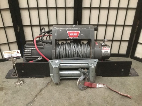 Warn X8000i...mountable winch, untested