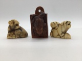 Antique netsuke pendants of 2 dogs & monkey on a clam shell, boxwood carved frog box netsuke -