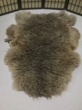 Sheep skin rug from Clifton Wool N Things, some wear see pics