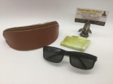 Black Tommy Bahama Take a Breather No.TB6028 polarized sunglasses w/case and cleaning cloth