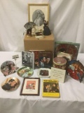 Box full of nineteen pieces of Gone with the Wind movie memorabilia