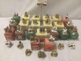 Over 25 pieces of hand made and hand painted hanging David Winter Cottages & Cameos Christmas