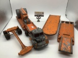 Lot of 7 pieces of vintage Hubley die cast toy vehicles, made in Lancaster, PA., USA. 500 series