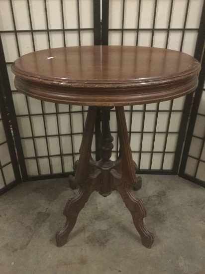 Vintage round wooden end table, some wear see pics, approx. 24x18x29 inches.