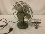 Antique Bersted MFG Co. Zero electric fan model no. 125OR, approx 9x11 inches. Tested and working.