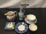 Collection of 6 Wedgwood pieces. Plates, cups, vases and more.