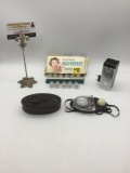 Small lot of vintage camera equipment: Argus Flash attachment / Sekonic Studio Exposure meter