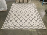 Blue & white Frontgate rug w/ geometric designs, approx. 130x91 in.