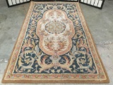 Capel wool area rug with classic pattern / design