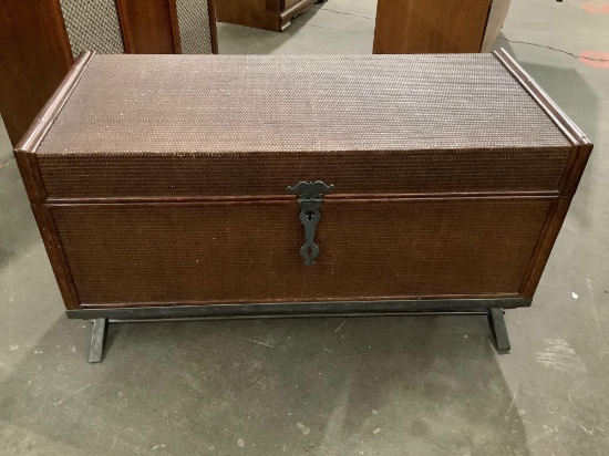 Modern woven style standing trunk on metal frame