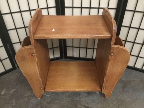 Vintage wood end table /media rack