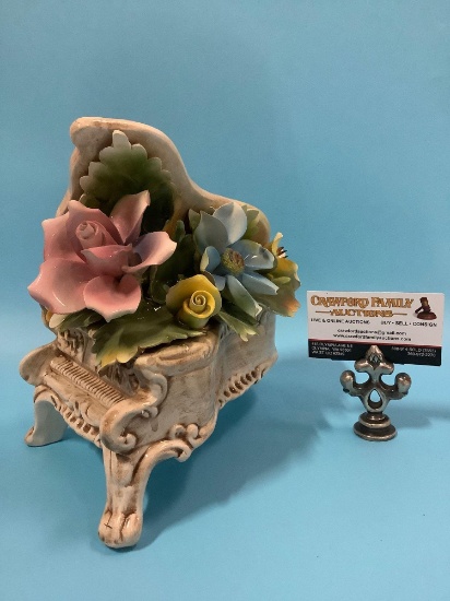 Vintage Capodimonte - Neapolitan porcelain piano w/ flowers , made in Italy, approx. 7 x 8 x 9 in.