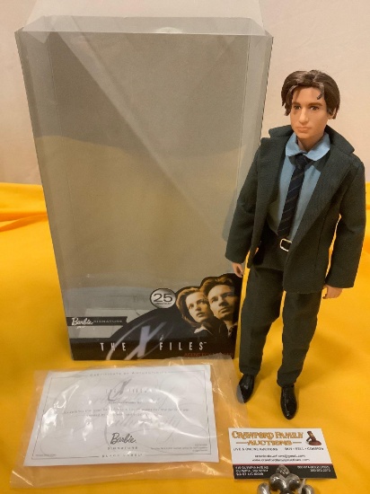 Mattel 2018 Barbie Signature Edition X-Files Agent Fox Mulder 12 inch doll w/ box / COA