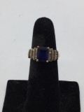 Women's 2 karat ring sapphire? Beautiful with diamond chips 10k gold-4.3g total