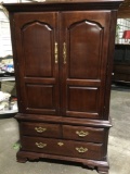 Thomasville mahogany wardrobe dresser w/ 4 drawers and 2 shelves, approx 40 x 21 x 66 in.