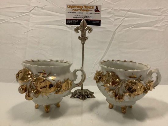 2 pc. lot of ornate porcelain tea cups, approx 6 x 4 in.