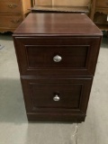 Sauder rolling office file cabinet w/ folders, approx 16 x 18 x 25 in. Sold as is.