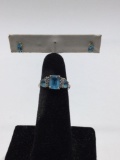 Beautiful women?s 10k gold blue topaz ring and matching earrings 3.4 grams
