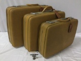 3 pc. set of vintage Airway travel luggage suitcases w/ leather name tags, nice condition