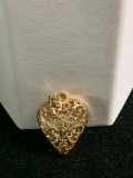 14k gold heart pendant 7.3 grams