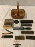 Lot of vintage sharpening stones w/ American Razor w/ Bakelite handle. See pics.