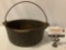 GRISWOLD cast iron tite top Dutch Oven 8 w/ handle, 1278A, made in USA, approx 12 x 5 in.