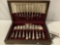Vintage wood case of 1847 ROGERS BROS. - Heritage silver plate flatware, 86 pieces, seats 10.