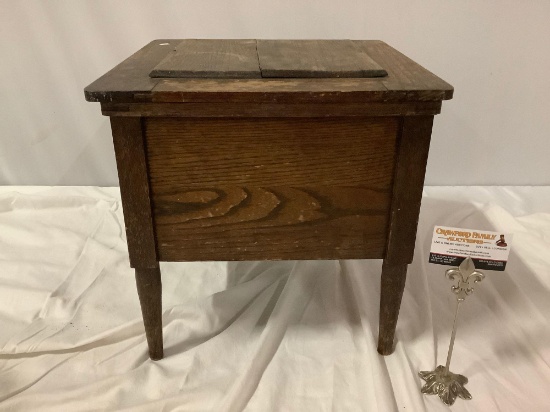 Antique wood commode w/ enameled metal pot and wooden lid, approx 16 x 16 x 15 in.