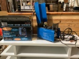 Chicago electric welding systems flux wire welder, 90 amp, model MIG-100, with original box