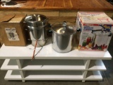 2 pc. lot of stainless steel cooking equipment: El-Rod - MEHU-LIISA juicer made in Finland, Presto